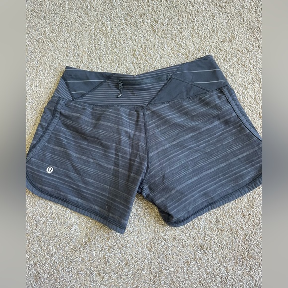 Lululemon shorts - Picture 3 of 3